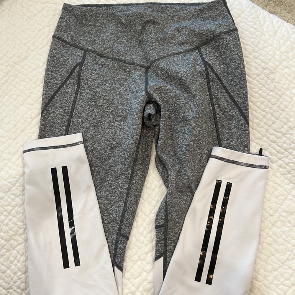 Zella Live In High Waist Heather Gray Leggings – Size M - Picture 3 of 4